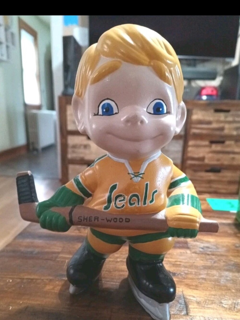 Vintage Seals Hockey 1970s 10 inch tall ceramic California Player